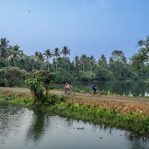 Hotel Amritara Riverside Luxury Tents cazare Kerala