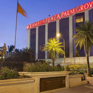 Hotel Ramada Plaza By Wyndham Palm Grove cazare Maharashtra