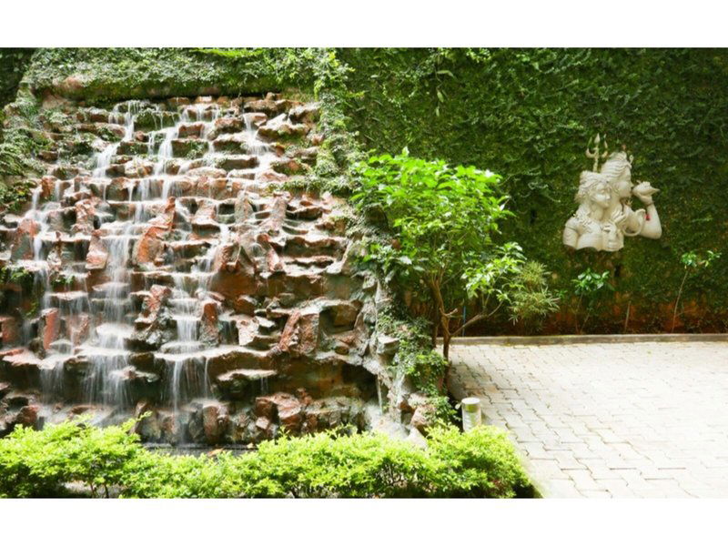 Hotel Komfort Suites