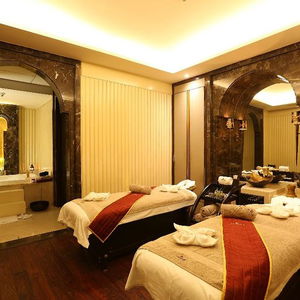 Hotel Crowne Plaza New Delhi Mayur Vihar Noida cazare Delhi
