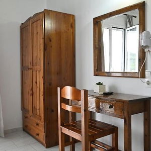 Hotel Villa Mike 105 Apartments cazare Liapades