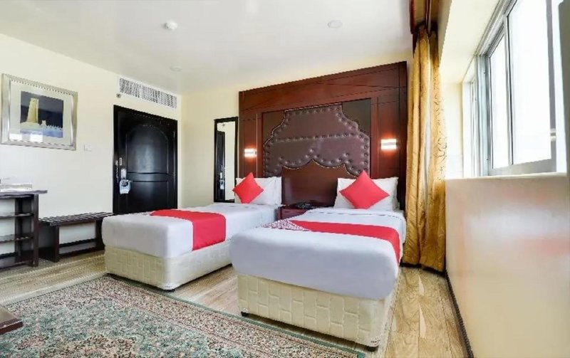 Shh Hotel