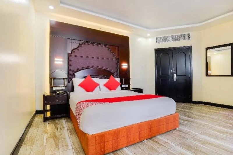Shh Hotel