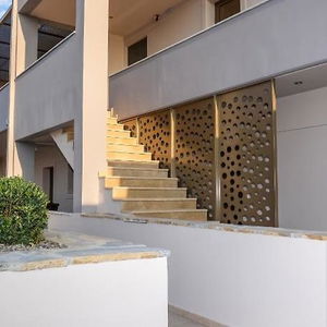 Sejur Royalty Suites Loft Halkidiki vacanta Nikiti