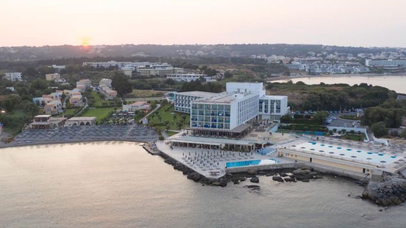 Hotel Eden Roc Resort Hotel