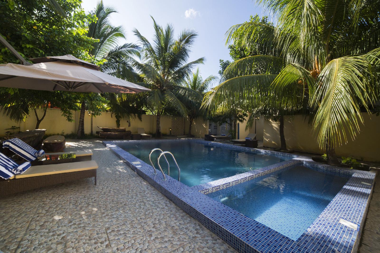 Antonio Garden Hotel