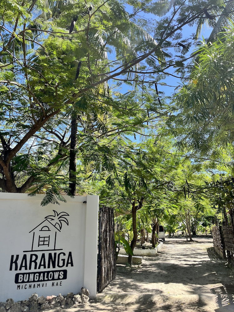 Hotel Karanga Bungalows