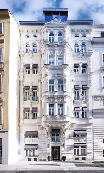 Zur Wiener Staatsoper