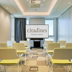 Hotel Citadines Danube Vienna cazare Illinois
