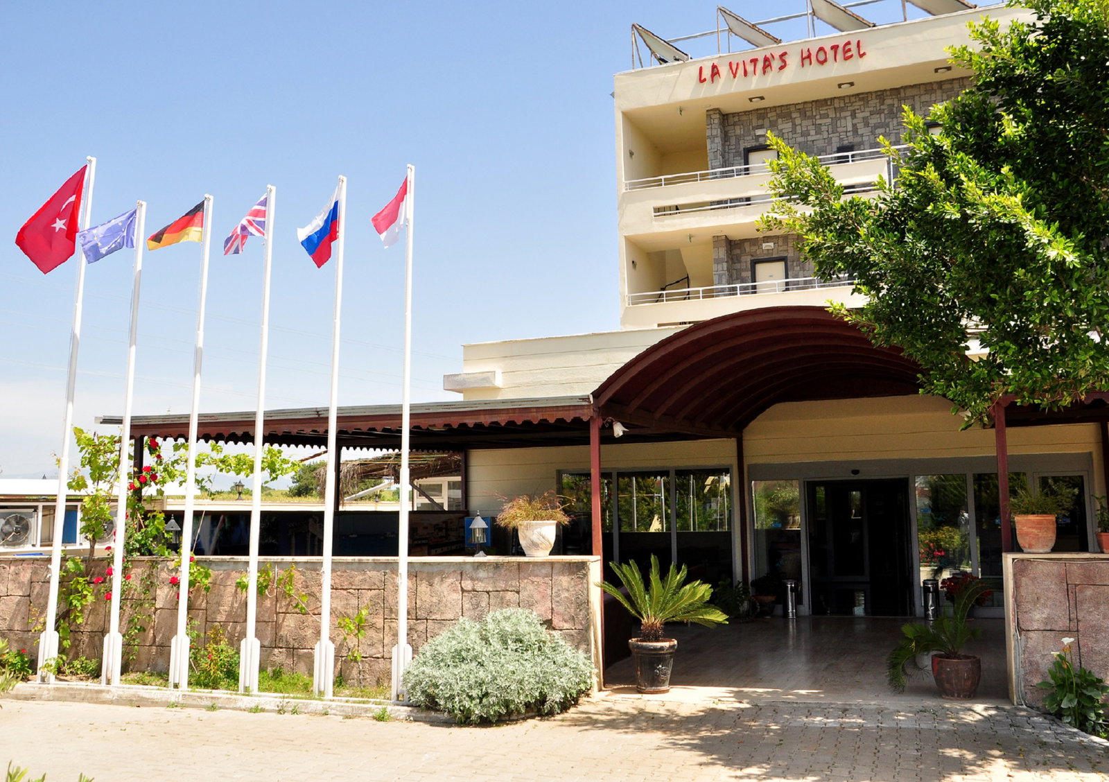 Hotel Lavitas Hotel