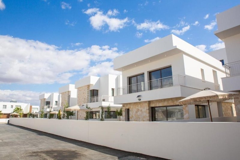 Hotel Liv&Co Suites & Villas