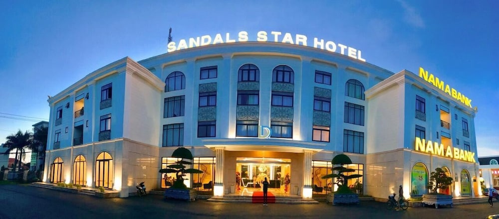 Hotel Sandals Star Hotel