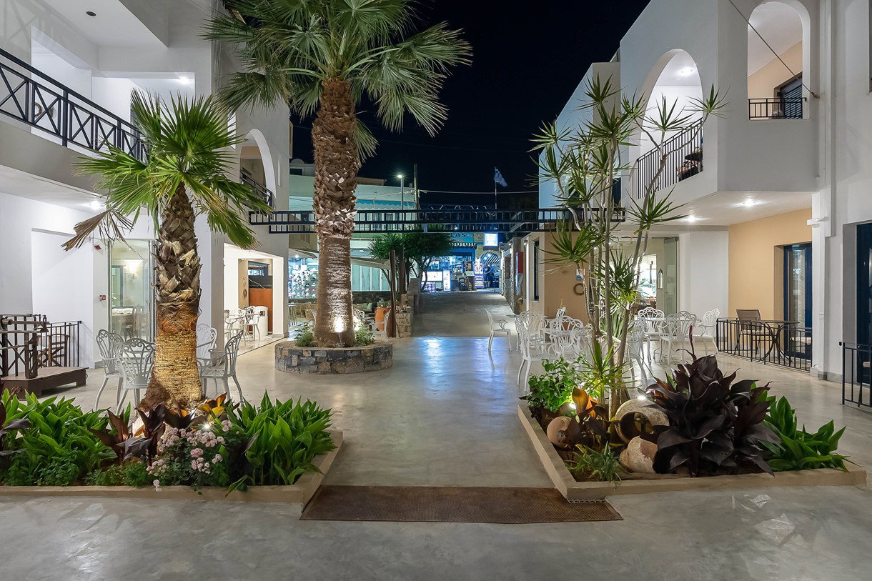 Nami Hotel (Ex Residence Villas)
