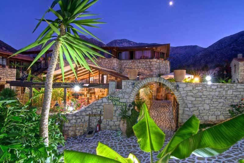 Hotel Stone Village Bali