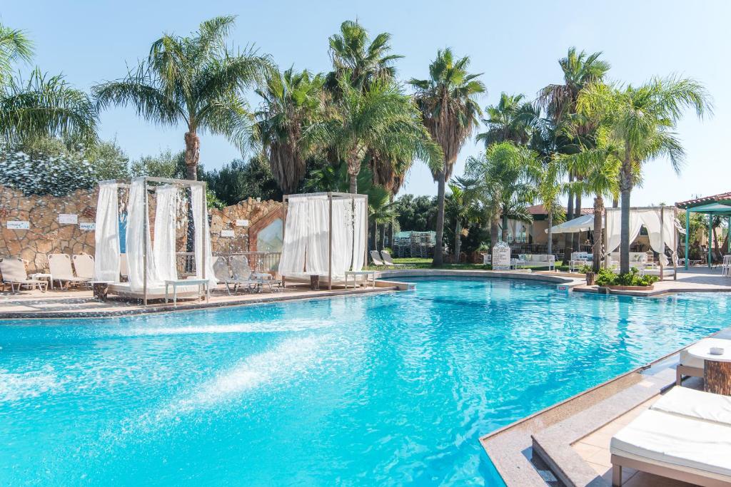 Hotel Oasis Studios