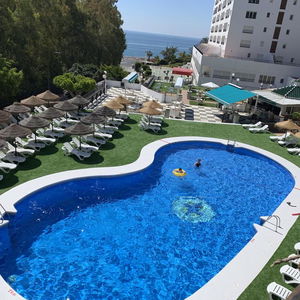 Hotel First Flatotel Internacional Apartamentos cazare Benalmadena