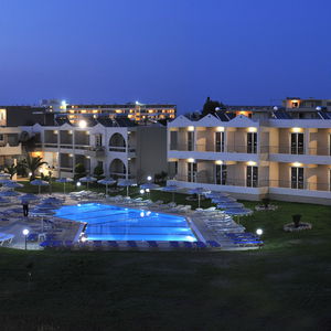 Sejur Emerald Hotel vacanta Ixia