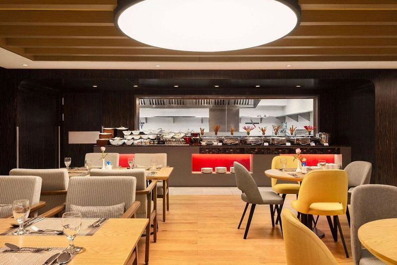 Hotel Ramada Encore By Wyndham Al Khobar Corniche