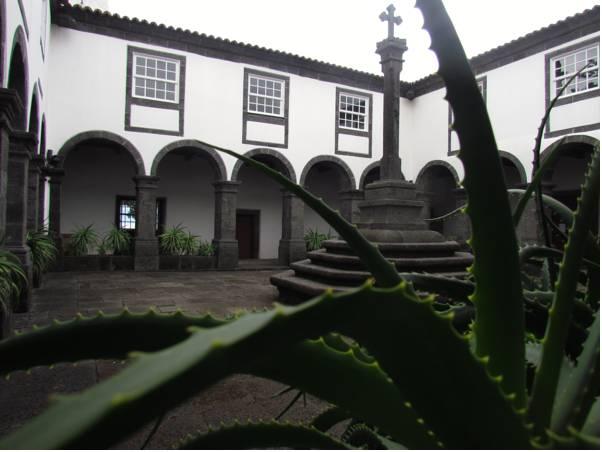 Hotel Pja - Pico Youth Hostel