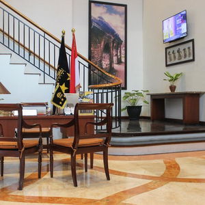 Hotel Grand Surya cazare Kediri