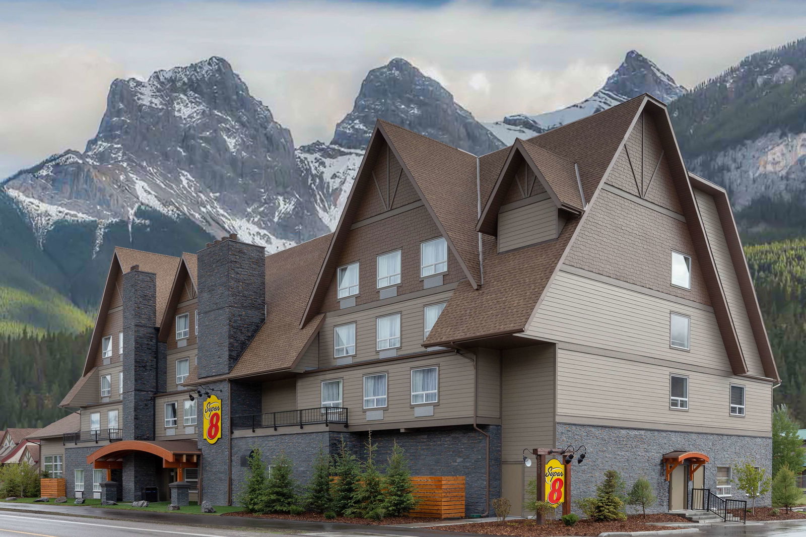 Hotel Super 8 By Wyndham Canmore