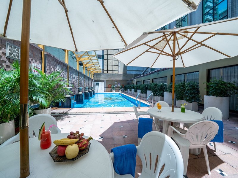 Hotel Golden Dragon