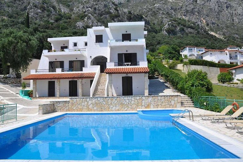 Hotel Yiannis Apartments