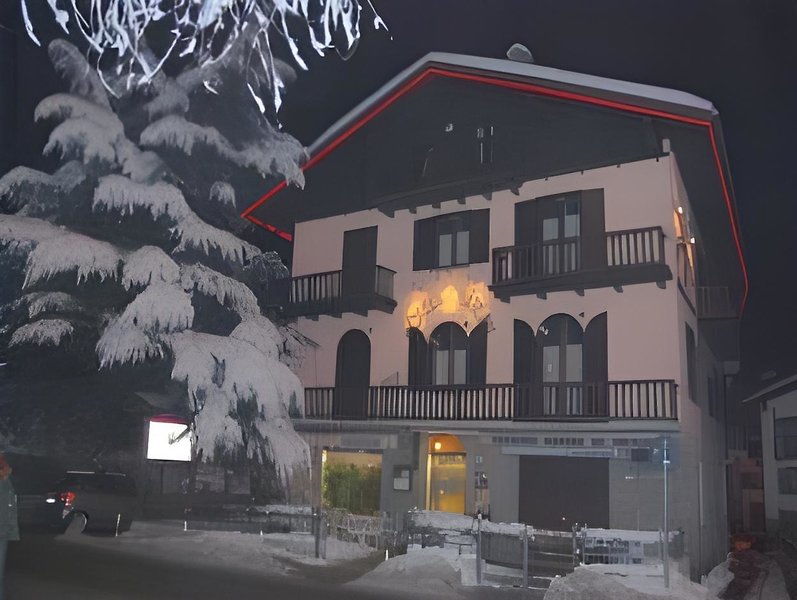 Hotel Chateau