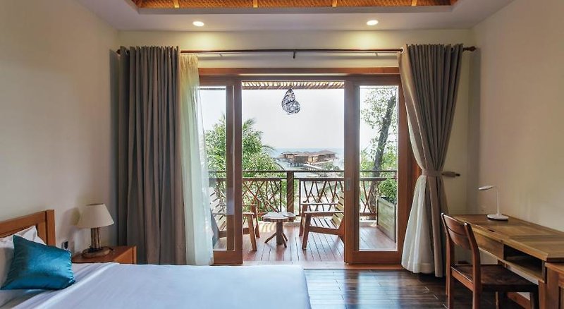 Hotel Rocks Beach Boutique Bungalows