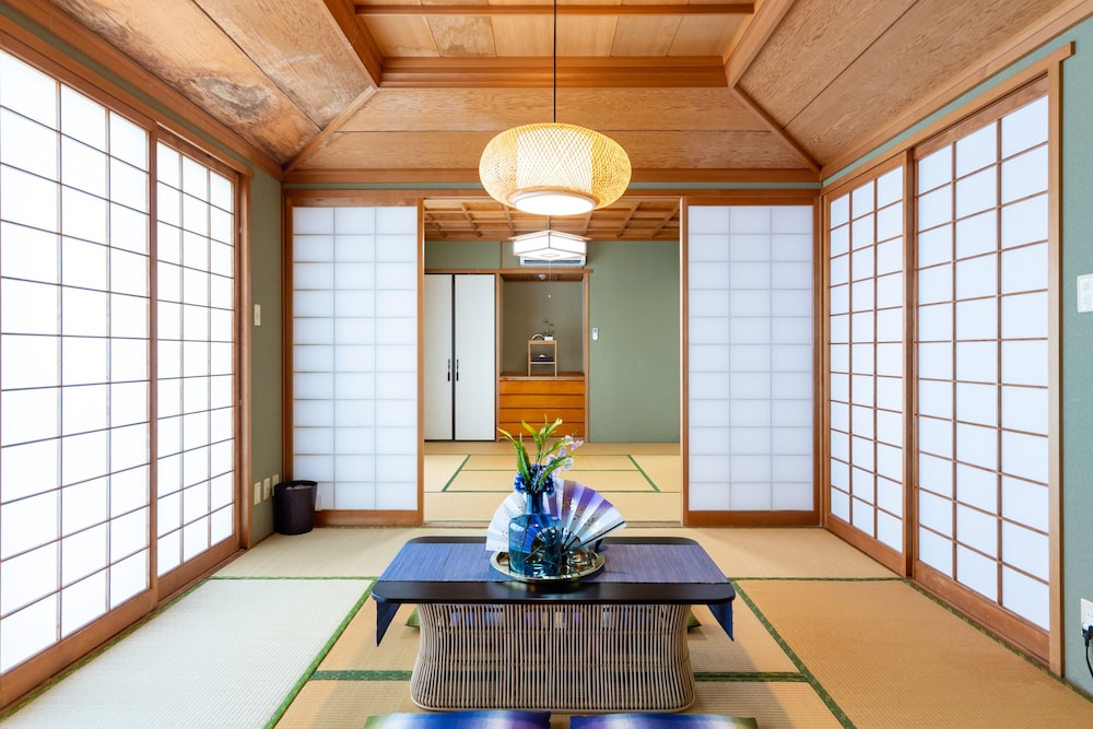 Hotel Ishigaki House