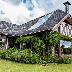Hotel Chateau La Villette cazare Campos do Jordao
