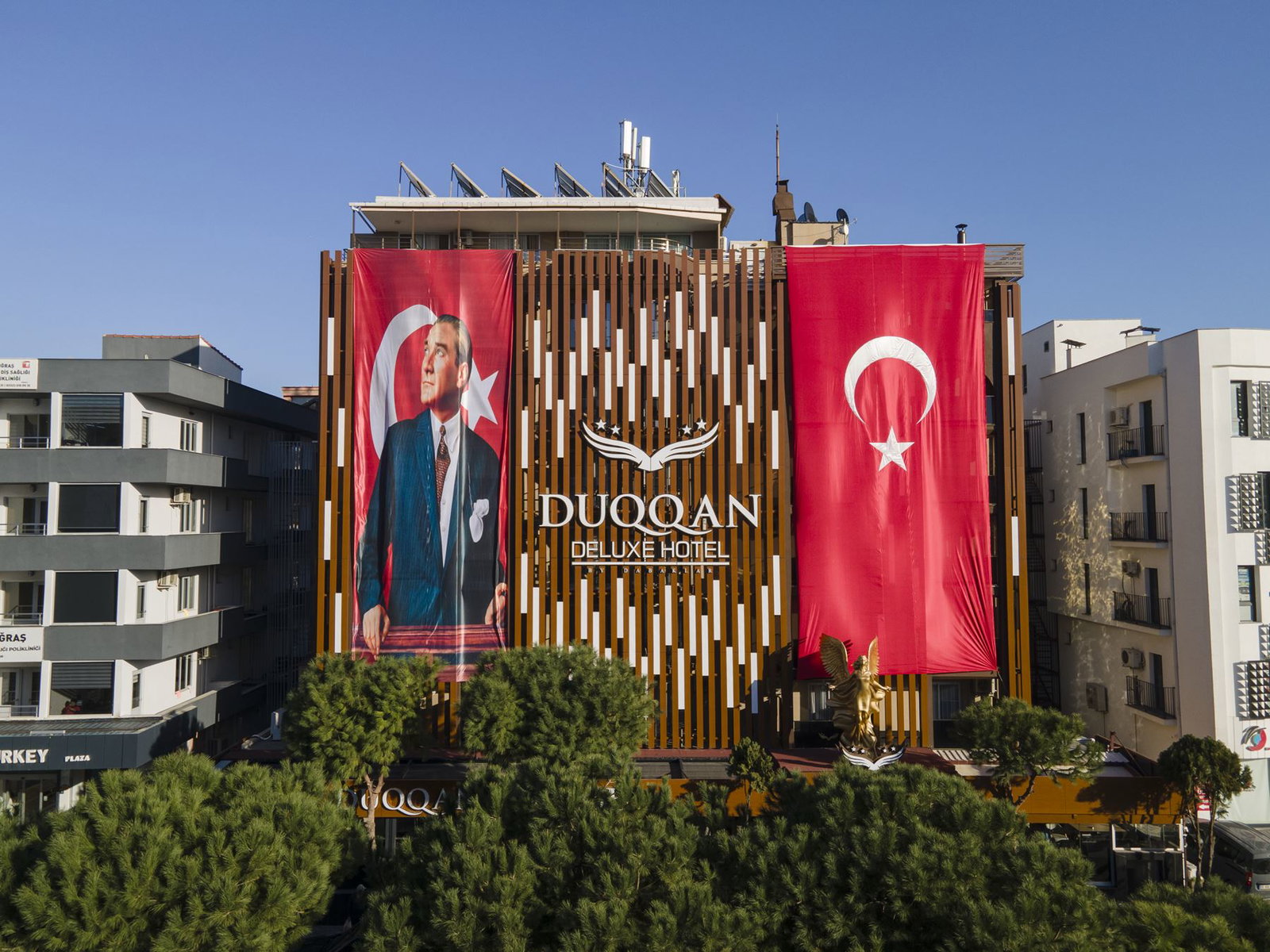Duqqan Deluxe Hotel( Ex. Dabaklar)