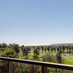 Hotel Flamingos Salgados cazare Guia