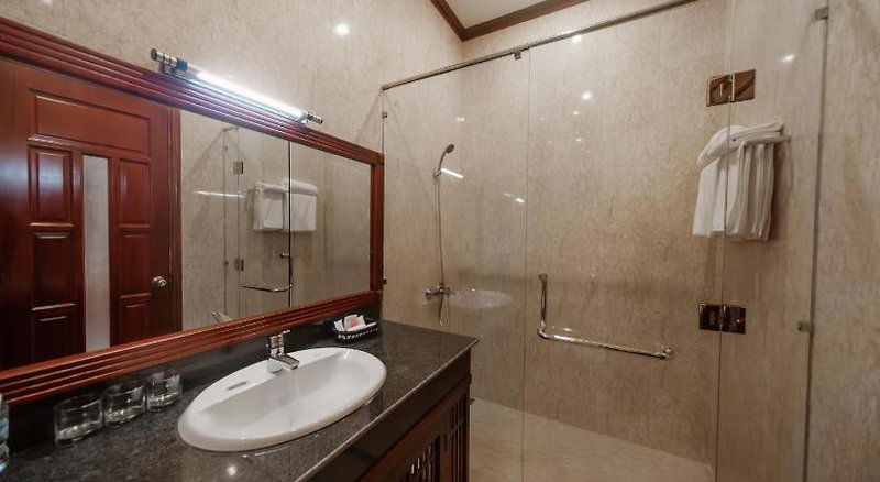 Hotel Ban Thach Riverside Hotel & Resort