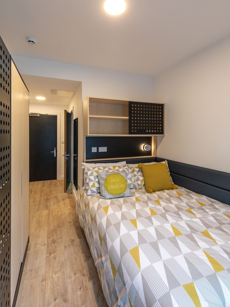 Hotel Dominick Place