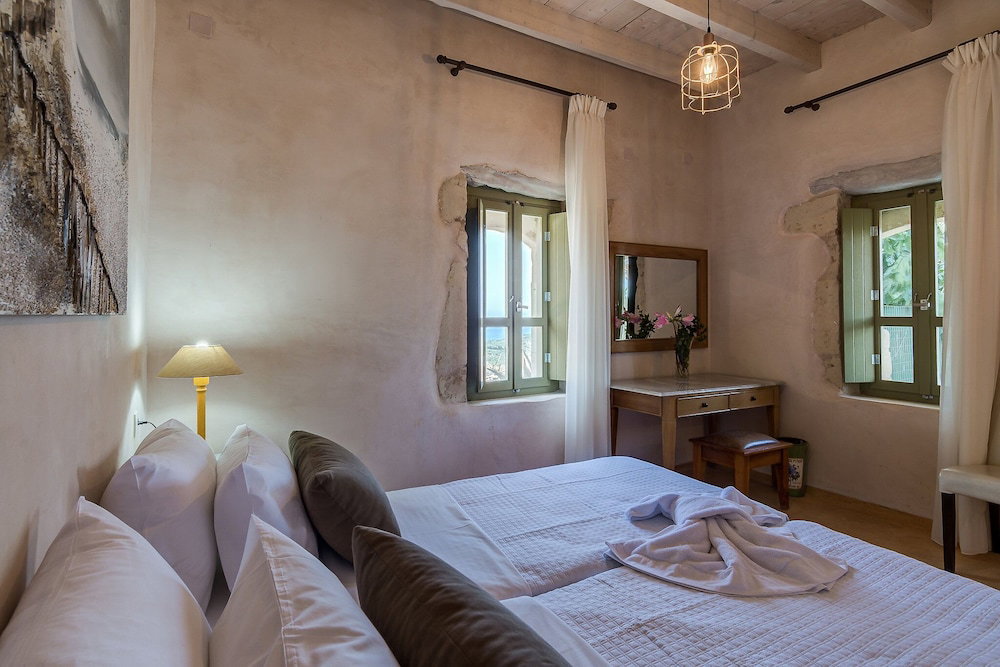 Villa Leonanto