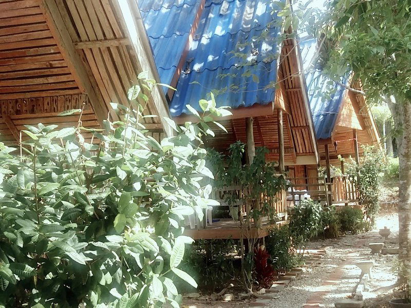 Hotel Lanta Valom Hideaway