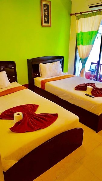 Hotel Lucky Guesthouse