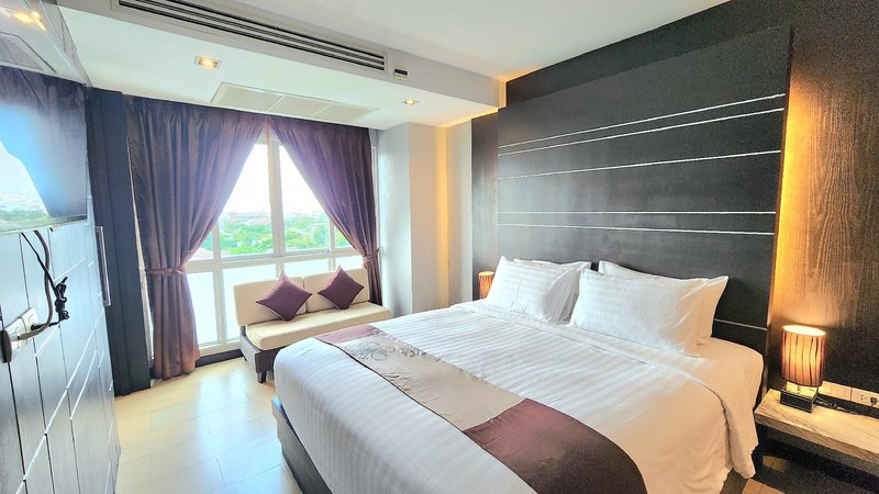 Hotel Sky Dome Resotel