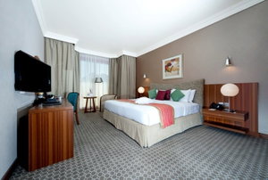 Hotel City Seasons Al Hamra Hotel cazare Abu Dhabi