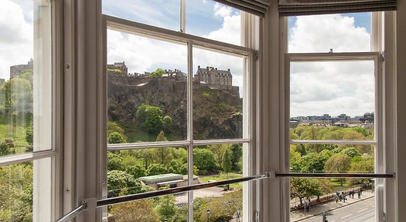 Destiny Scotland Chisholm Hunter Suites