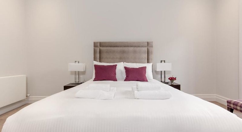 Destiny Scotland Chisholm Hunter Suites