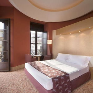 Hotel Unahotels Napoli cazare Florida