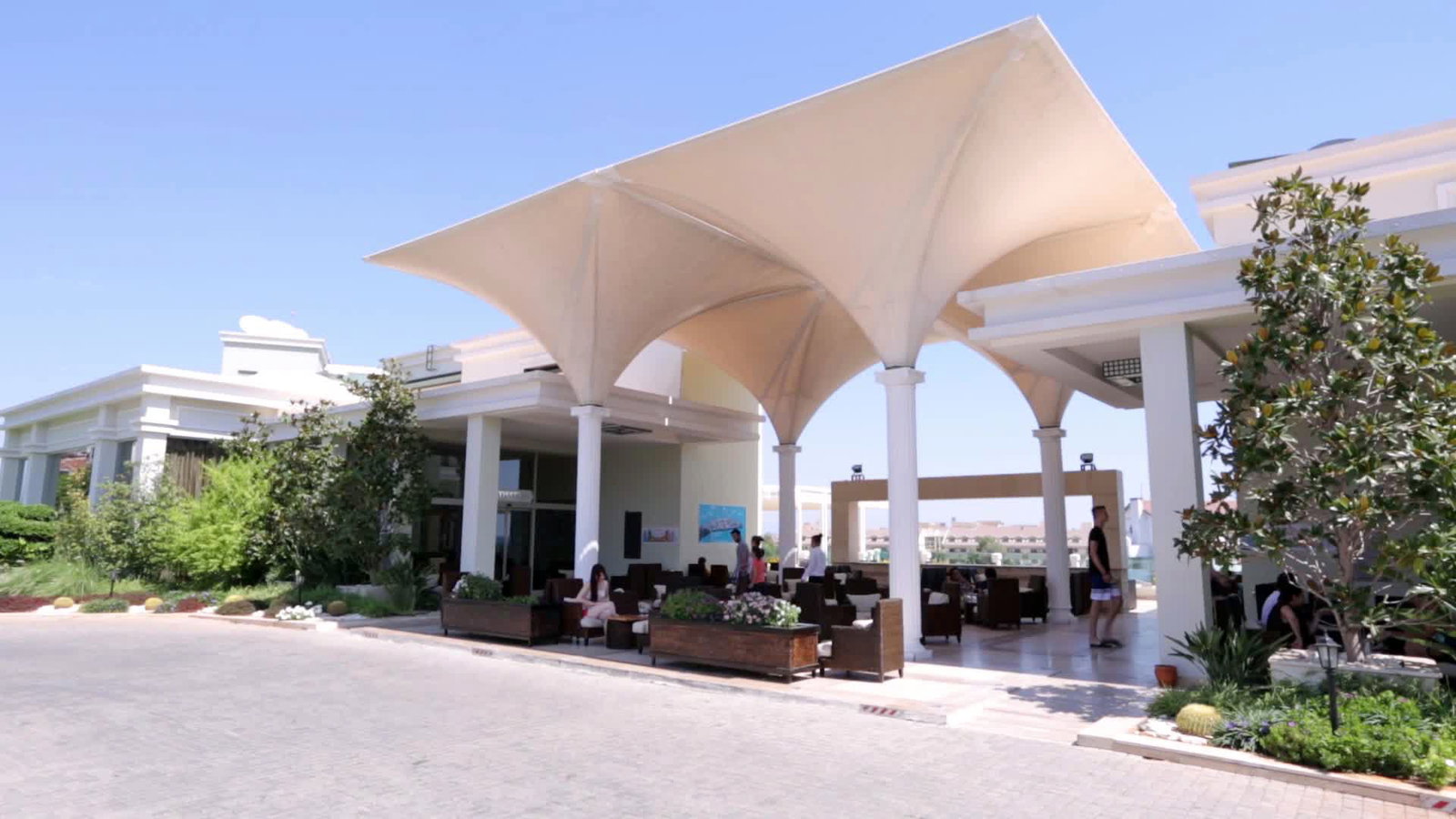 Royal Atlantis Spa & Resort