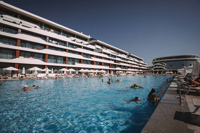 Hotel Victory Be Mine Hotel