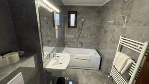 Hotel Majestic Hotel & Restaurant cazare Iasi