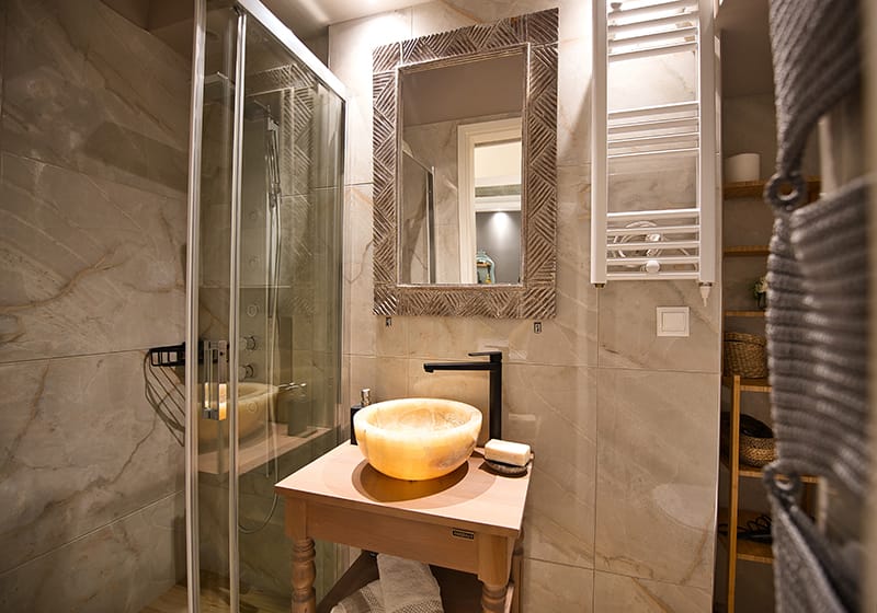 Rastoni Athens Suites