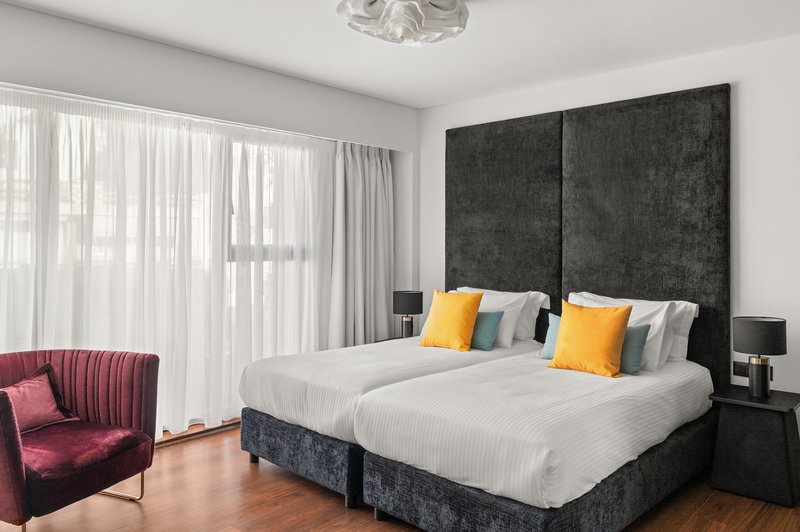 The Athenaeum Luxury Hotel
