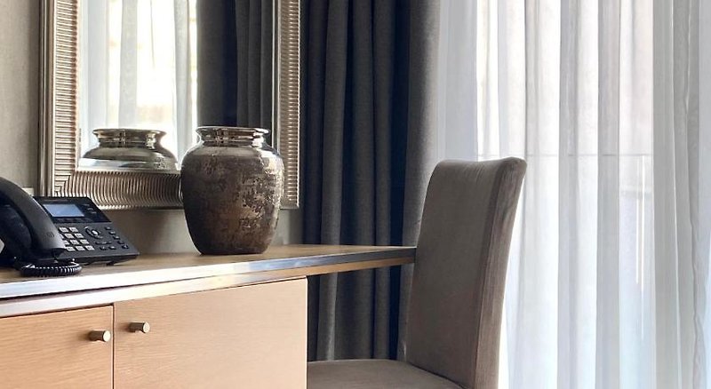 Hotel Athens Warehouse Boutique Hotel & Suites