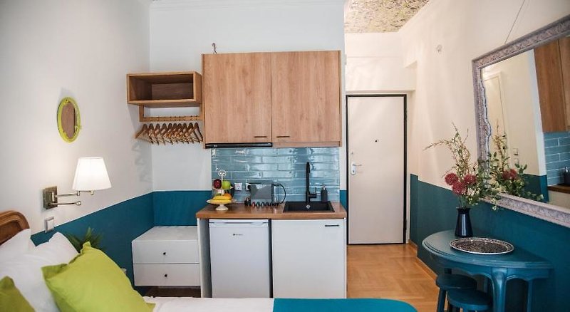 Rastoni Athens Suites Tsatsou Street